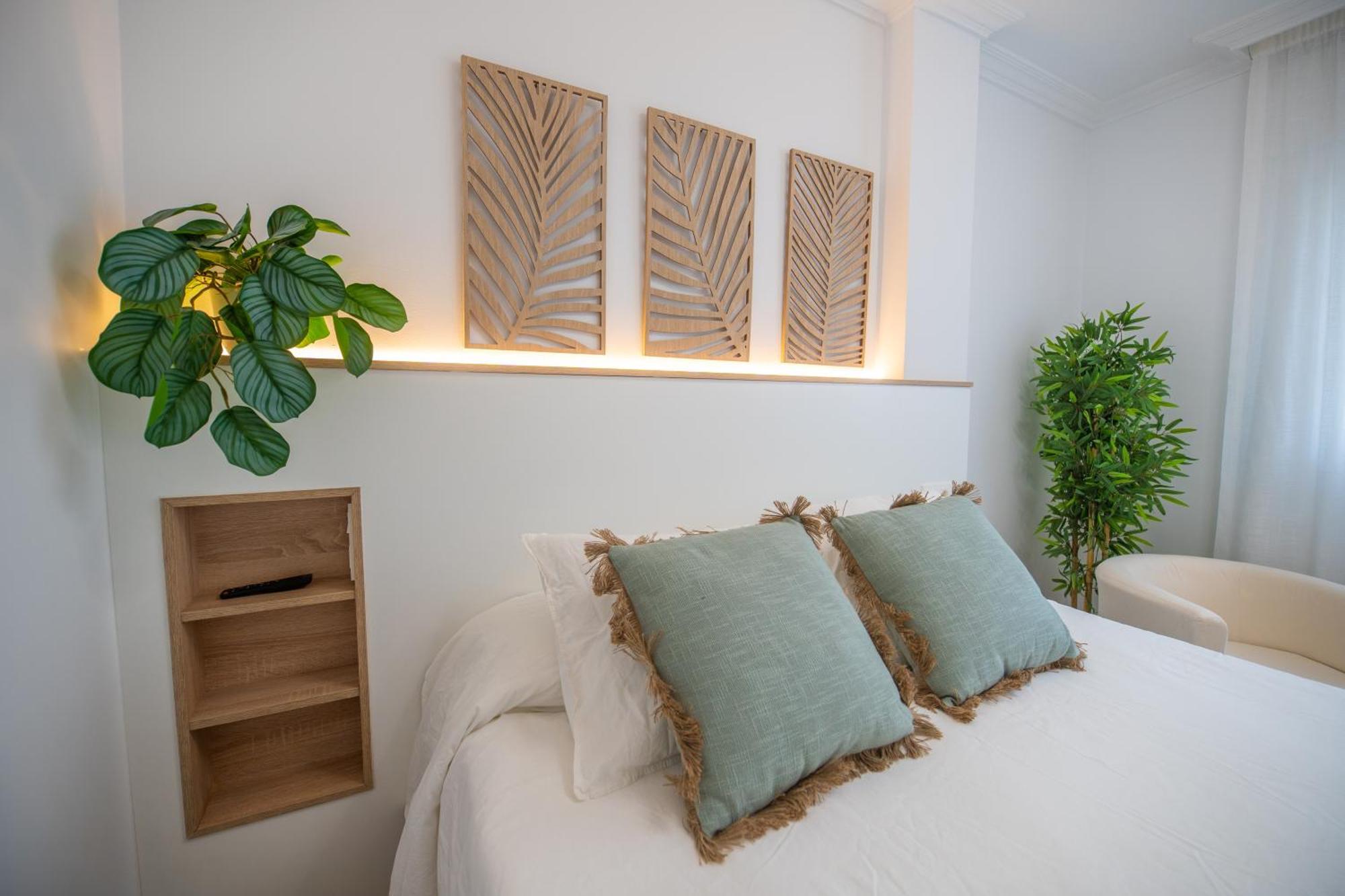 Prensa & Nice Courtyard By Ele Apartments Malaga Exterior photo